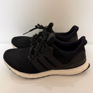 adidas Ultraboost Women’s 8.5
